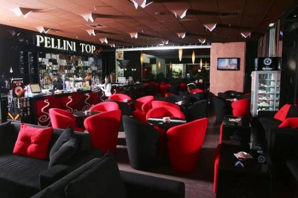 Pellini Top Cafe, Oradea