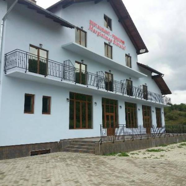 Restaurant Pensiune Marginimea Sibiului, Fântânele