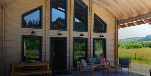 Case Din Lemn Castellan, Şura Mare